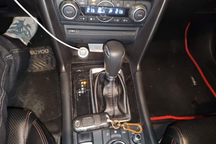 Used Mazda 3 Axela 2019 Cloud-Controlled Sedan 1.5L Automatic Luxury Model China VI Standard