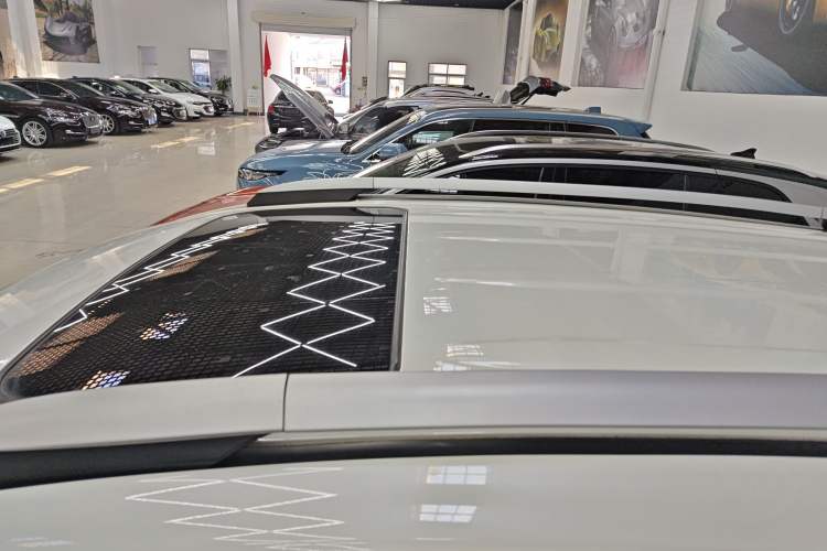 Used Toyota RAV4 2016 2.0L CVT Two-Wheel Drive Fashion Edition China V Standard