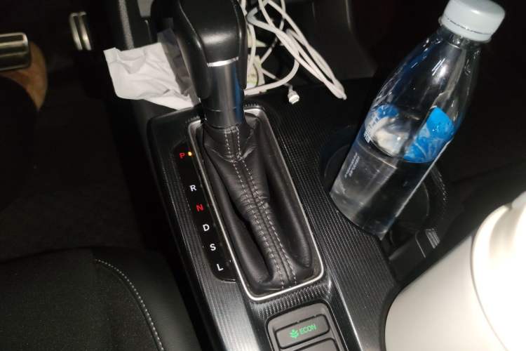 Used Honda Civic 2022 240TURBO CVT Dynamic Edition Gear Lever