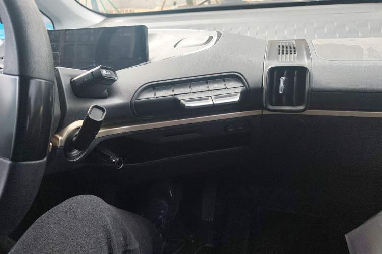 Used Baojun KiWi EV 2021 Designer Ternary Lithium