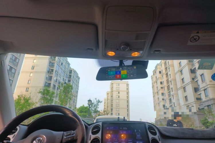 Used Volkswagen Tiguan 2016 280TSI Automatic Two-Wheel Drive Silk Road Comfort Edition
