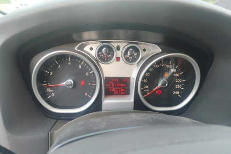 Used Ford Focus 2011 Hatchback 1.8L Automatic Fashion Edition