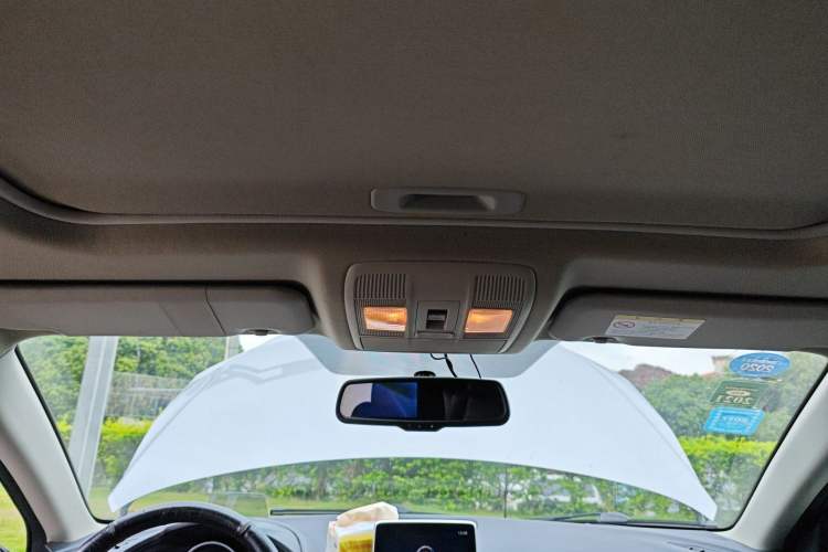 Used Mazda 3 Axela 2014 Hatchback 2.0L Automatic Flagship Model Headliner