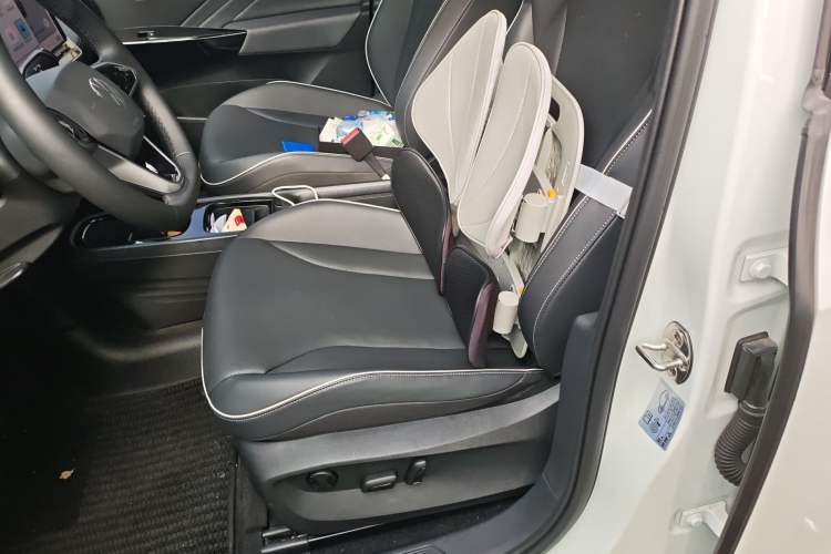 Used Volkswagen ID.3 2025 Smart Edition Outstanding Model
