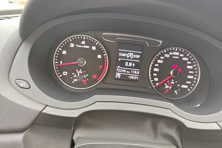 Used Audi Q3 2017 30 TFSI Fashion Model Odometer Close Up