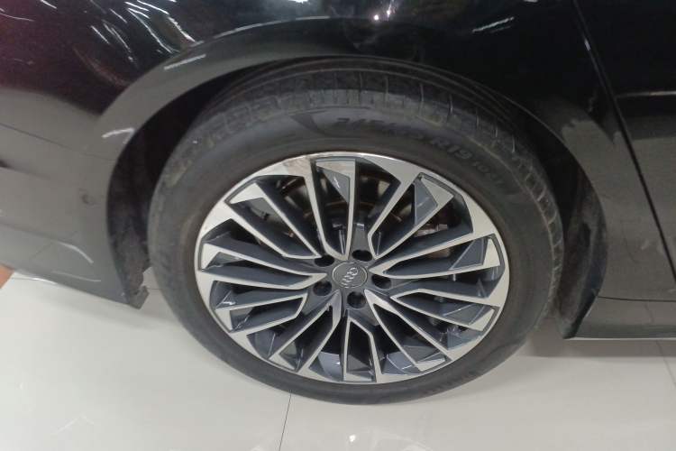 Used Audi A6L New Energy 2020 55 TFSI e quattro Exterior 8