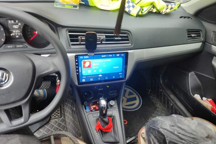 Used Volkswagen Lavida 2019 Lavida Start 1.5L Automatic Trendy Version China VI Standard Audio And AC Panel