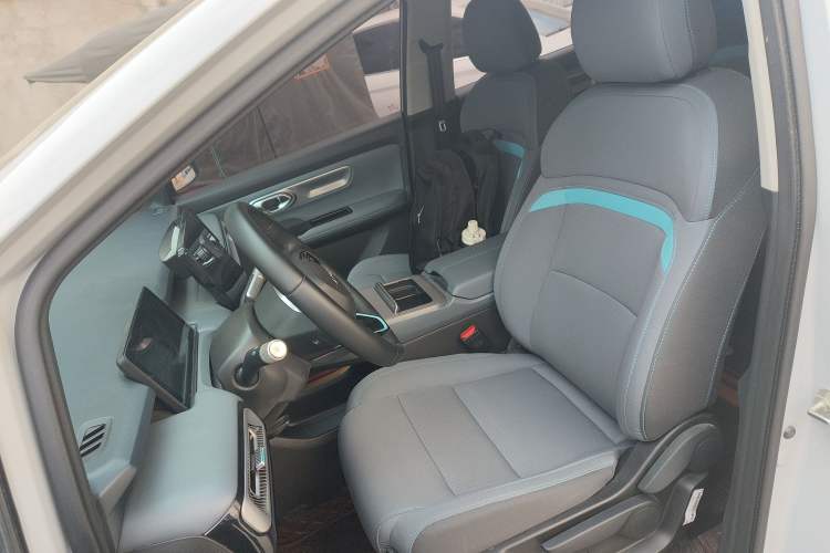 Used AION Y 2023 Plus 510 Enjoy Edition Left Front Seat