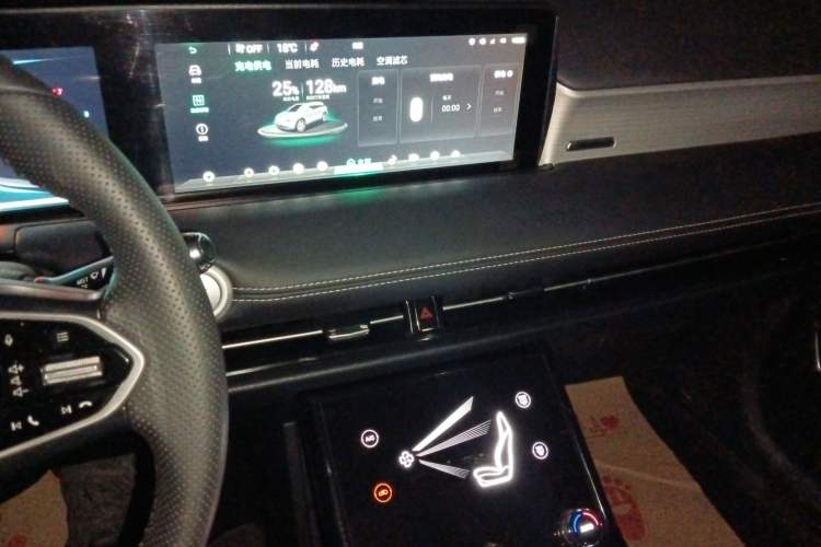 Used NETA U 2023 NETA U-Ⅱ Challenge Edition 500 U Show – Lithium Iron Phosphate