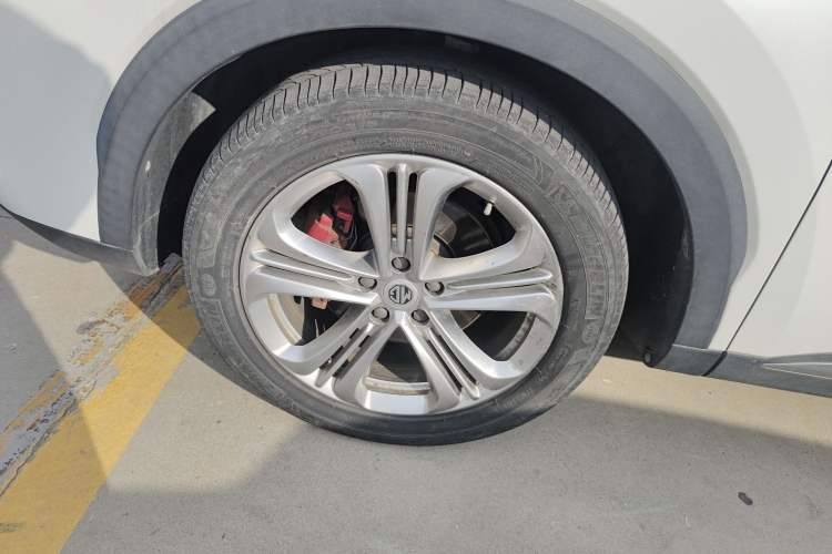 Used MG HS 2018 30T Automatic All-Wheel Drive Trophy Hormone-Infused Version China V Standard
