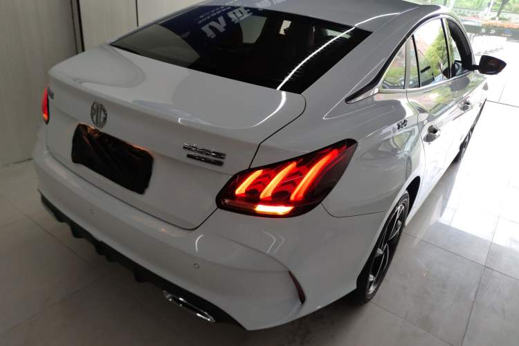 Used MG 5 2021 Revised 300TGI DCT Qingshè Luxurious Enjoyment Edition
