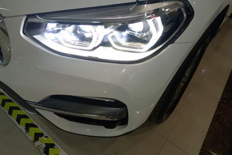 Used BMW X3 2018 xDrive25i Luxury Package China VI Emission Standard