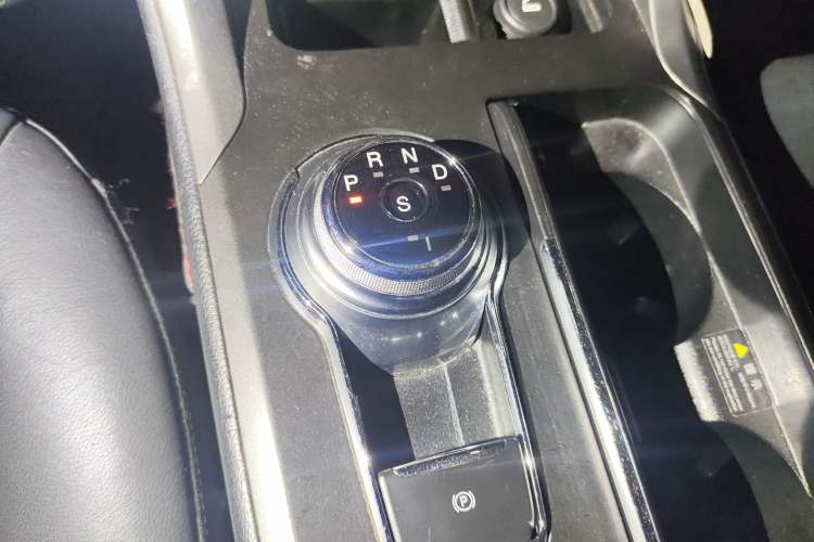 Used Ford Mondeo 2017 EcoBoost 180 Luxury Model
