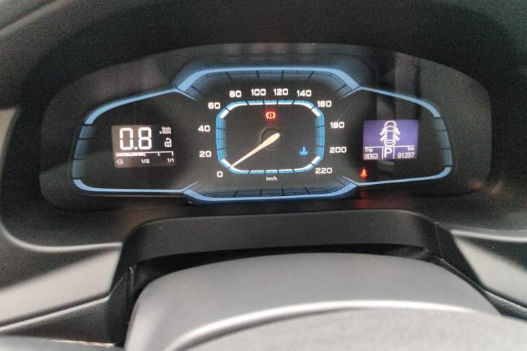 Used Roewe 360 2015 20T TST Deluxe Edition
