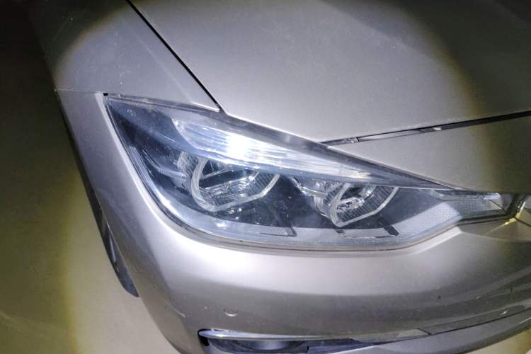 Used BMW 3 Series 2018 320Li Leading Luxury Package Right Front Headlight