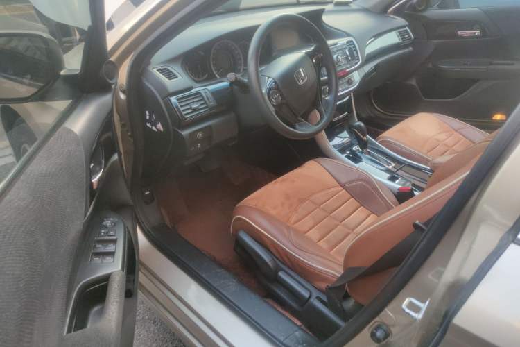 Used Honda Accord 2016 2.0L Comfort Edition
