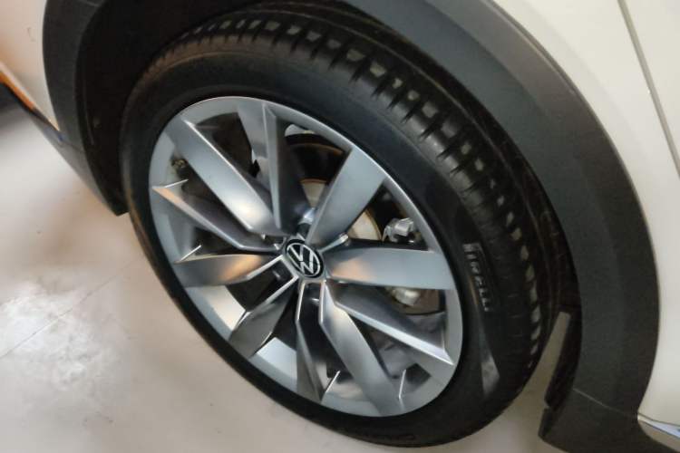 Used Volkswagen FAW-Volkswagen CC 2023 Hunting Vehicle 380TSI Hunter's Heart Edition