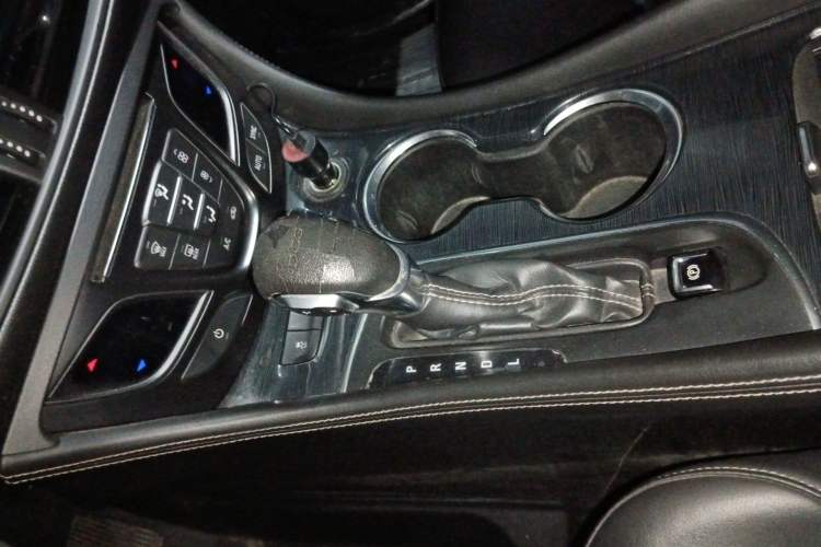 Used Buick Envision 2015 20T Two-Wheel-Drive Leading Model Gear Lever