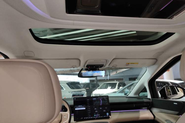 Used XPeng X9 2024 640 All-Wheel Drive High-Performance Max