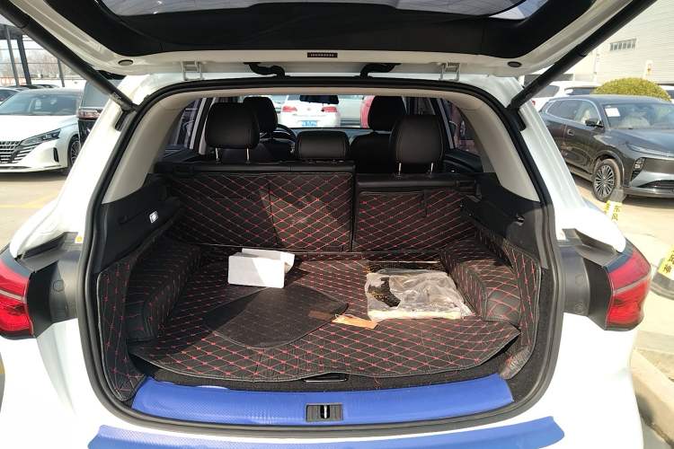 Used MG HS 2019 20T Automatic Two-Wheel Drive Luxury Edition China VI Standard