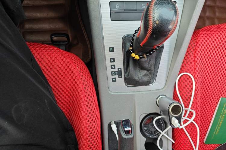 Used Skoda Octavia 2015 1.6L Automatic Yijie Edition
