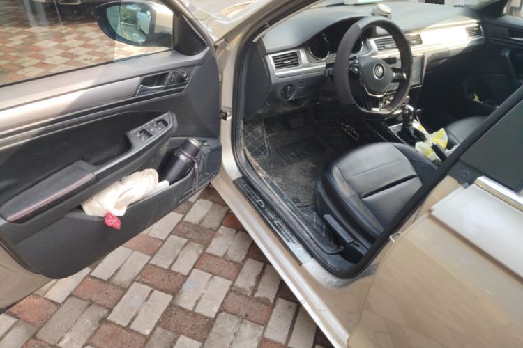 Used Volkswagen Bora 2018 1.5L Automatic Fashion Model Driver Seat