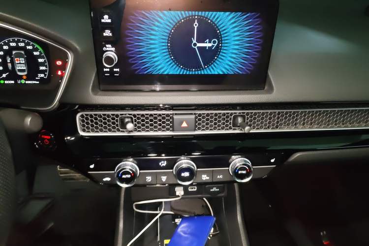 Used Honda Civic 2023 2.0L eHEV Swift Edition Audio And AC Panel
