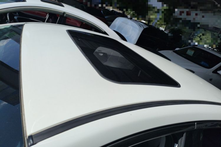 Used GAC Trumpchi GA6 2016 235T DCT Elite Edition Roof