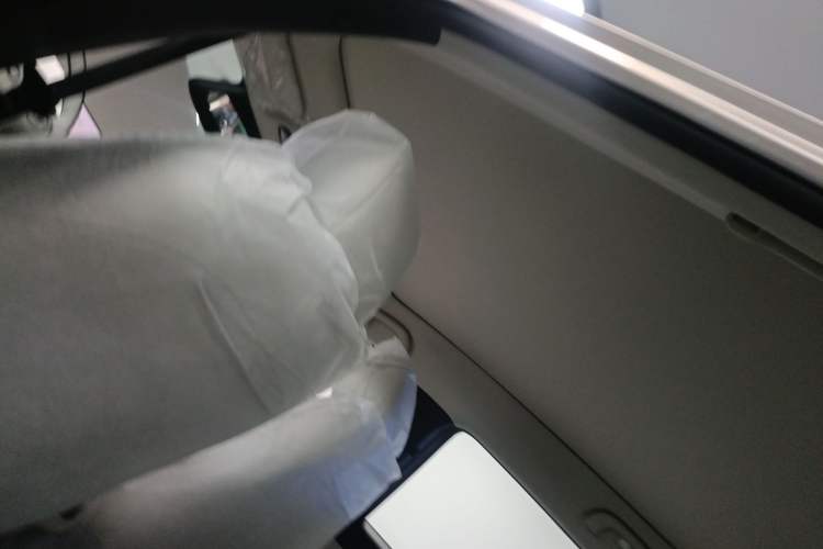 Used CHANGAN NEVO Q05 2026 Model 506 Max Headliner