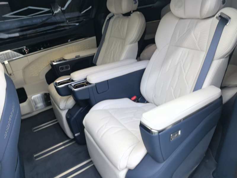 Used Zeekr 009 2024 Six-Seat Executive Version 4WD 108 kWh — 16