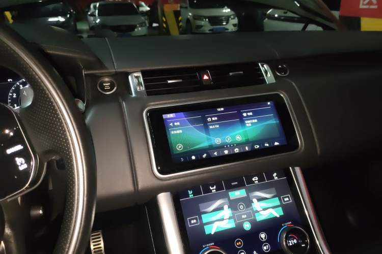 Used Land Rover Range Rover Sport 2019 3.0 L6 HSE DYNAMIC