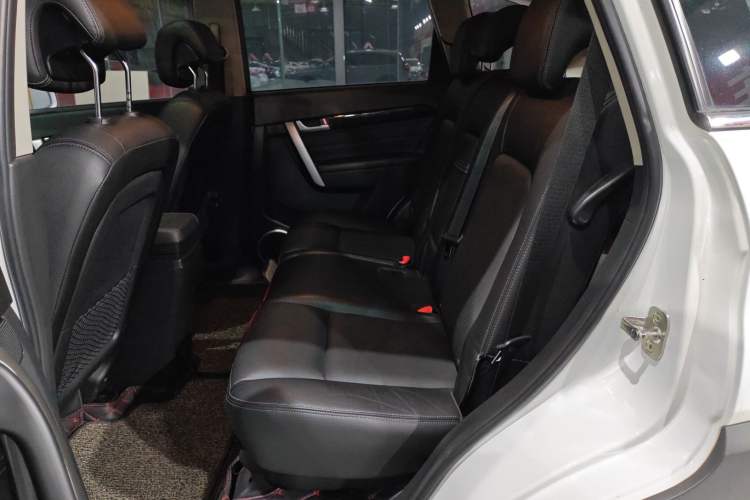 Used Chevrolet Captiva 2017 2.4L Two-Wheel Drive Luxury Edition 7 Seats
