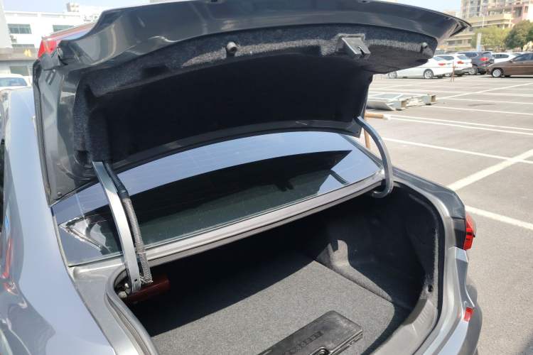 Used Chevrolet Monza 2019 RS 330T Automatic Comfort Edition China VI Standard