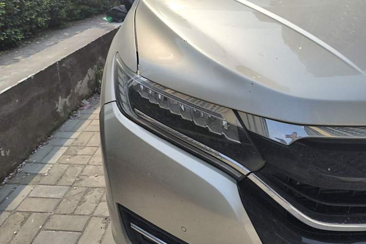 Used Honda UR-V 2017 370TURBO Four-Wheel Drive Prestige Edition China V Right Front Headlight