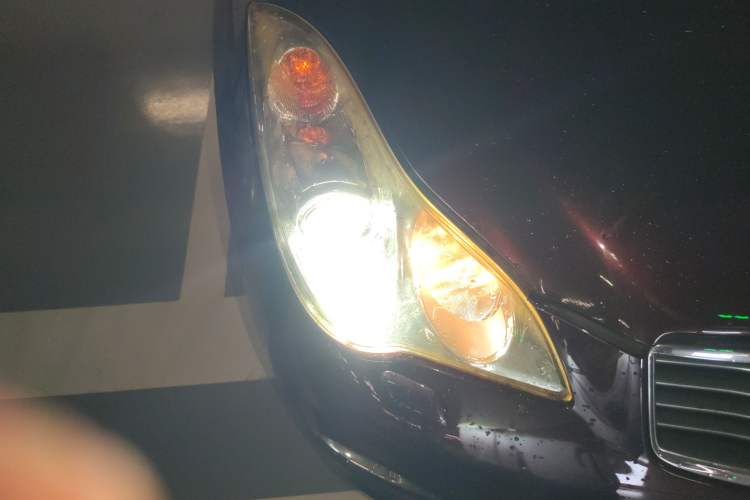 Used Infiniti QX50 2013 2.5L Two-Wheel-Drive Elegant Edition
