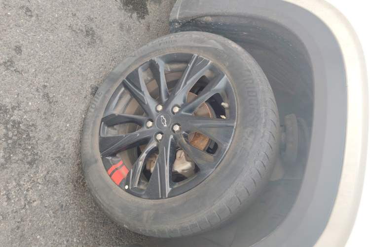 Used Chevrolet Trax 2019 Redline 325T Automatic Fun Edition China VI Standard