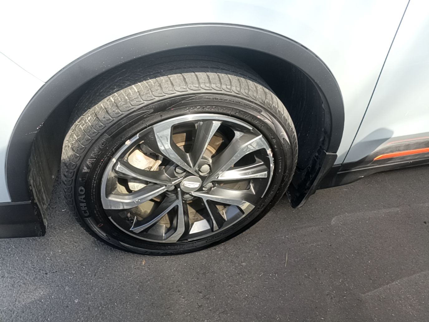 Geely Auto Emgrand S 2022 1.4T CVT Crossover Player Edition — снимка 10