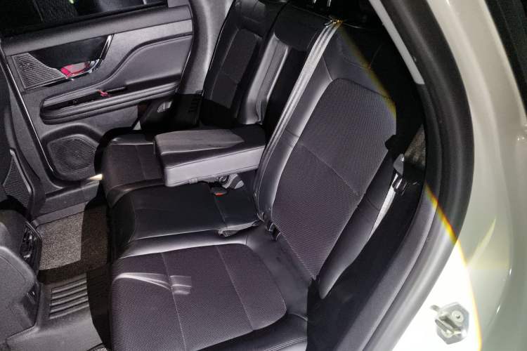 Used Lincoln Corsair 2020 2.0T Two-Wheel Drive Luxury Edition
