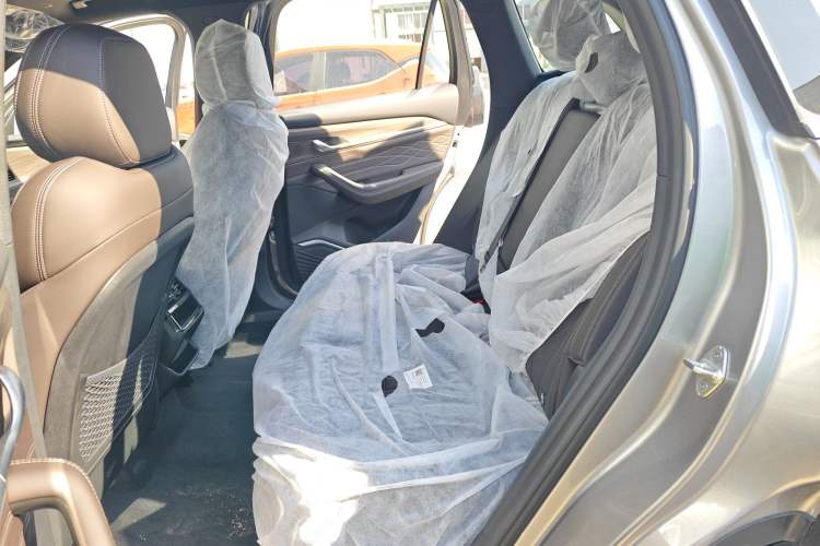 Used Geely Auto Monjaro L 2025 2.0TD Automatic Xingyun Version Left Rear Seat