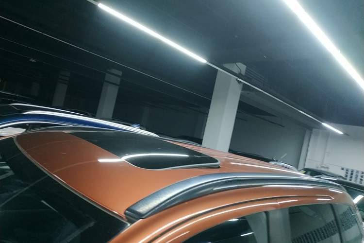 Used Mitsubishi Outlander 2013 2.4L Four-Wheel Drive Luxury Navigation Version 7 Seats