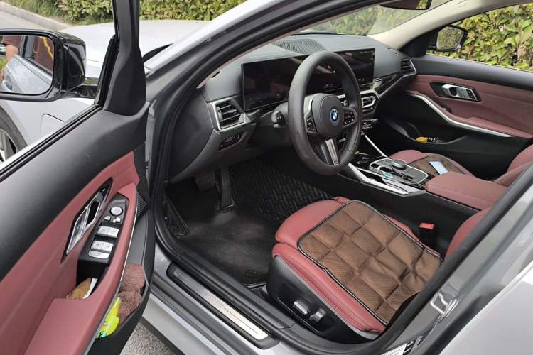 Used BMW i3 2022 eDrive 35 L