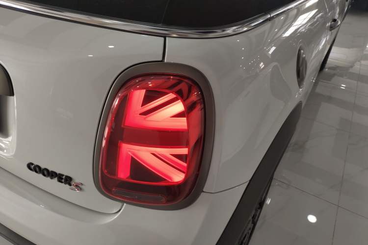 Used MINI MINI 2023 2.0T COOPER S CABRIO King's Cross Special Edition