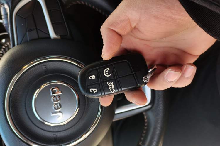 Used Jeep Compass 2017 200T Automatic Family Edition