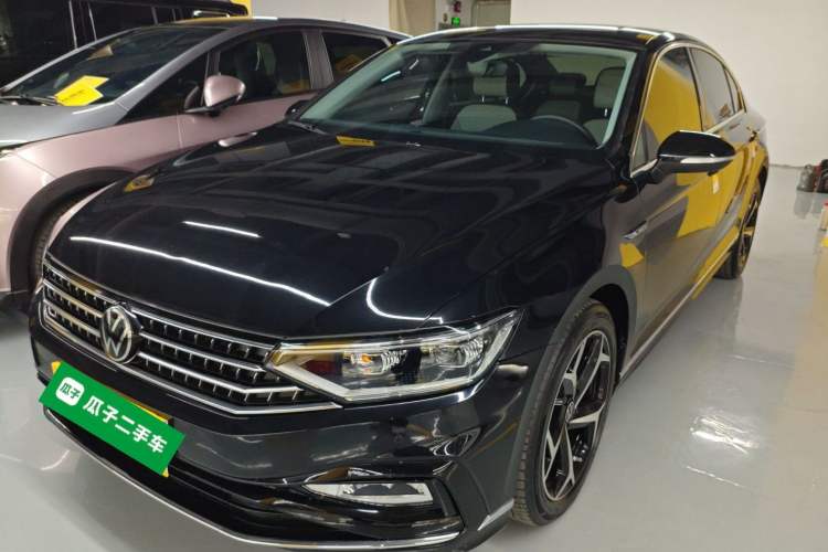 Used Volkswagen Magotan 2023 2 Million Units Commemorative Edition 330TSI DSG Luxury Version