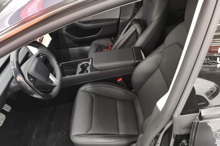 Used Tesla Model 3 2025 Rear-Wheel-Drive Version