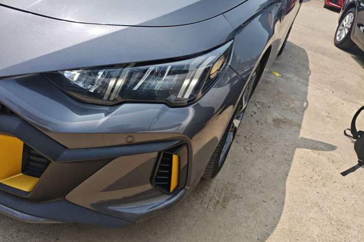 Used GAC Trumpchi EMPOW 2021 270T DCT J15 Version
