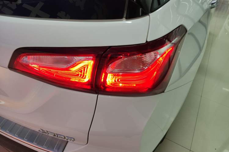 Used Chevrolet Equinox 2019 535T Automatic Chijie Edition China VI Right Rear Taillight
