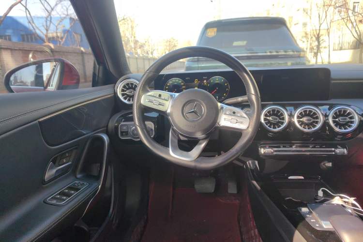 Used Mercedes-Benz A-Class 2022 Restyled A 200 L Sport Sedan Fashion Version