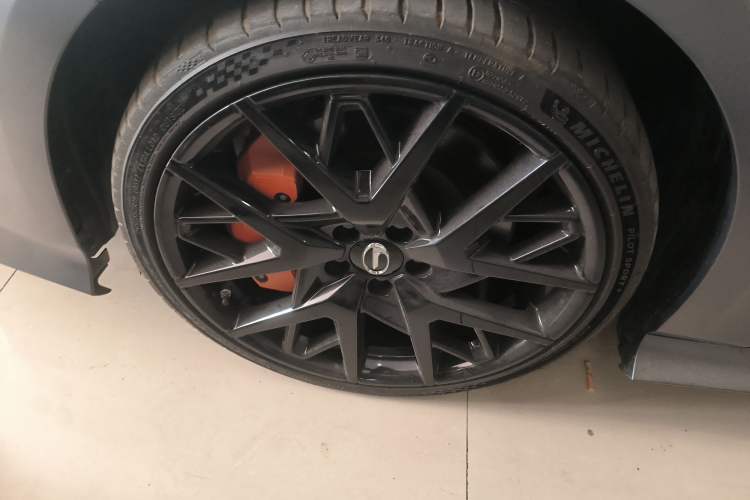 Used GAC Trumpchi EMPOW 2023 400T Automatic R MAX Exterior 4