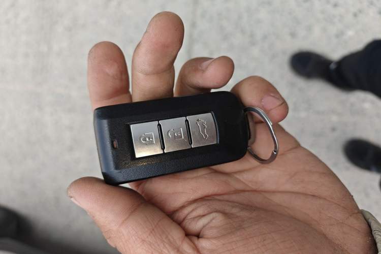 Used Mitsubishi Outlander 2016 2.4L 4x4 Elite Edition 5 Seats